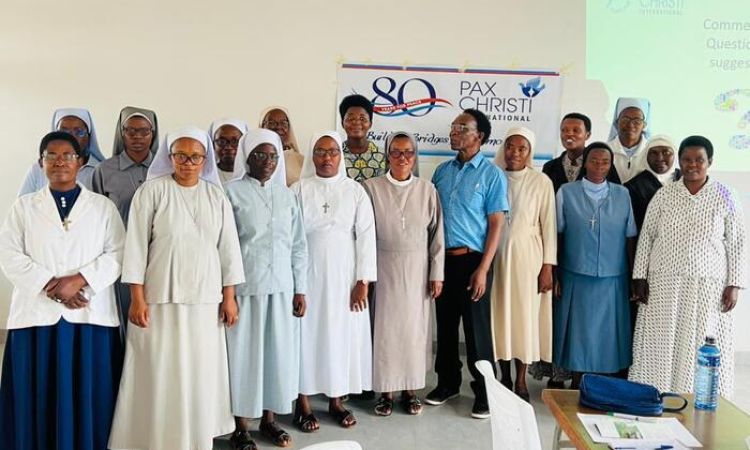 L’UNION DES SUPÉRIEURES MAJEURES S’ENGAGE POUR LA NON-VIOLENCE ACTIVE